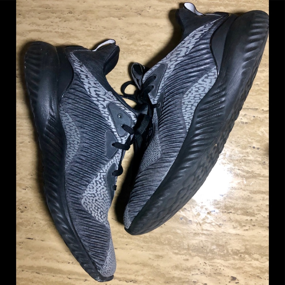 Adidas Sneakers Men Sz 11 - Picture 4 of 5